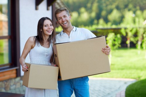 Business relocation transport service in Islington