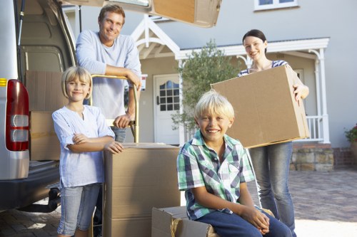 Furniture handling and moving support in Islington
