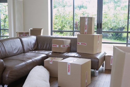 Operative securing items for safe transport during a removals job