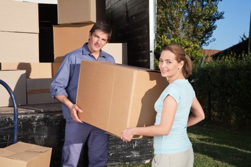 Local van removal support for flats and houses in Islington